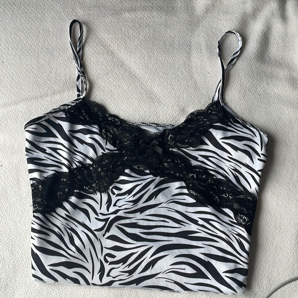 Zebra print thin tank top